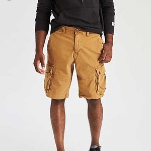🎈SOLD🎈Men’s American Eagle cargo shorts BUNDLE!!